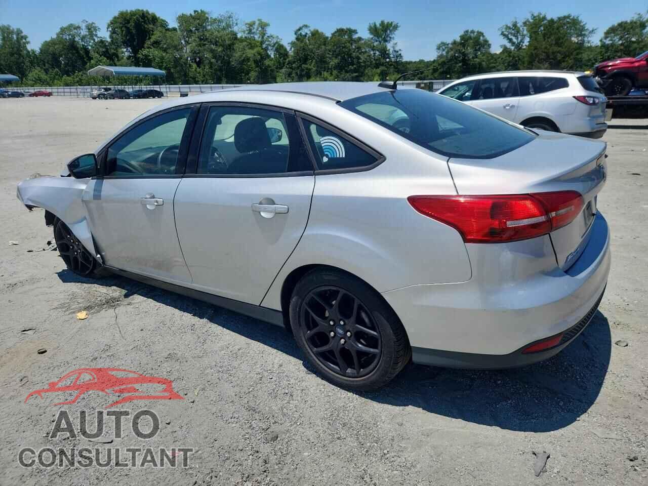 FORD FOCUS 2016 - 1FADP3FE8GL401778