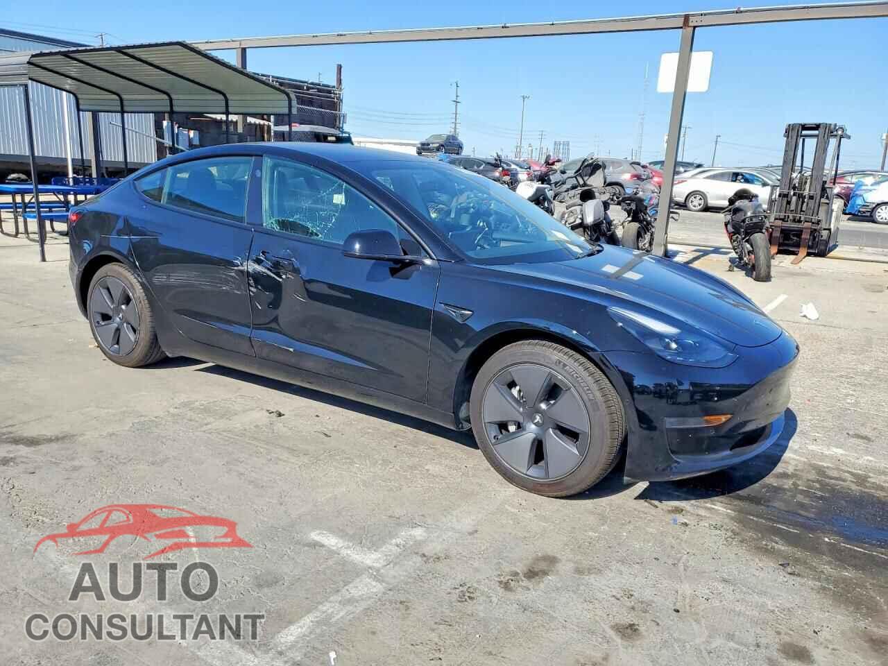 TESLA MODEL 3 2022 - 5YJ3E1EA9NF123732