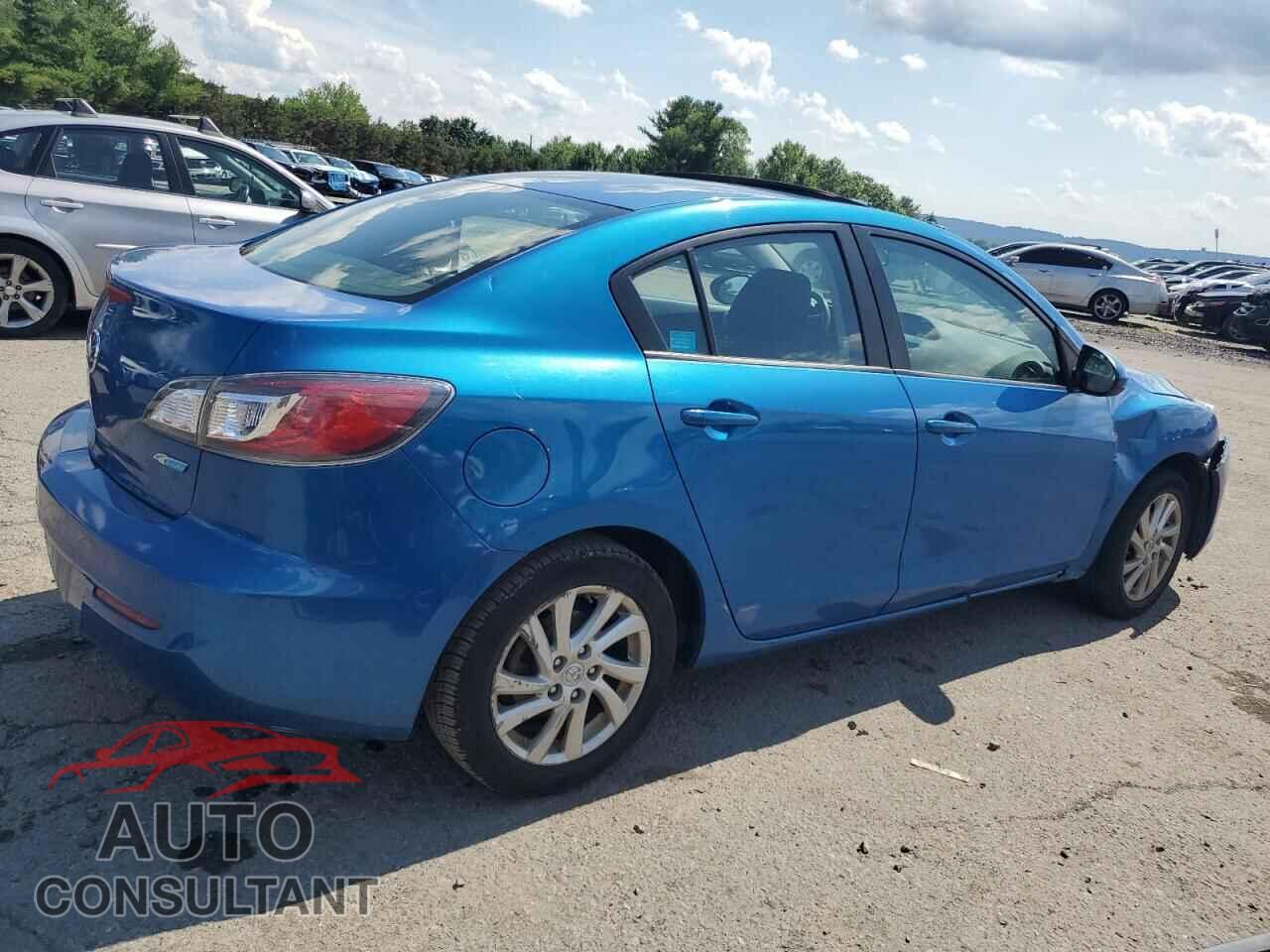 MAZDA 3 2012 - JM1BL1V85C1589744