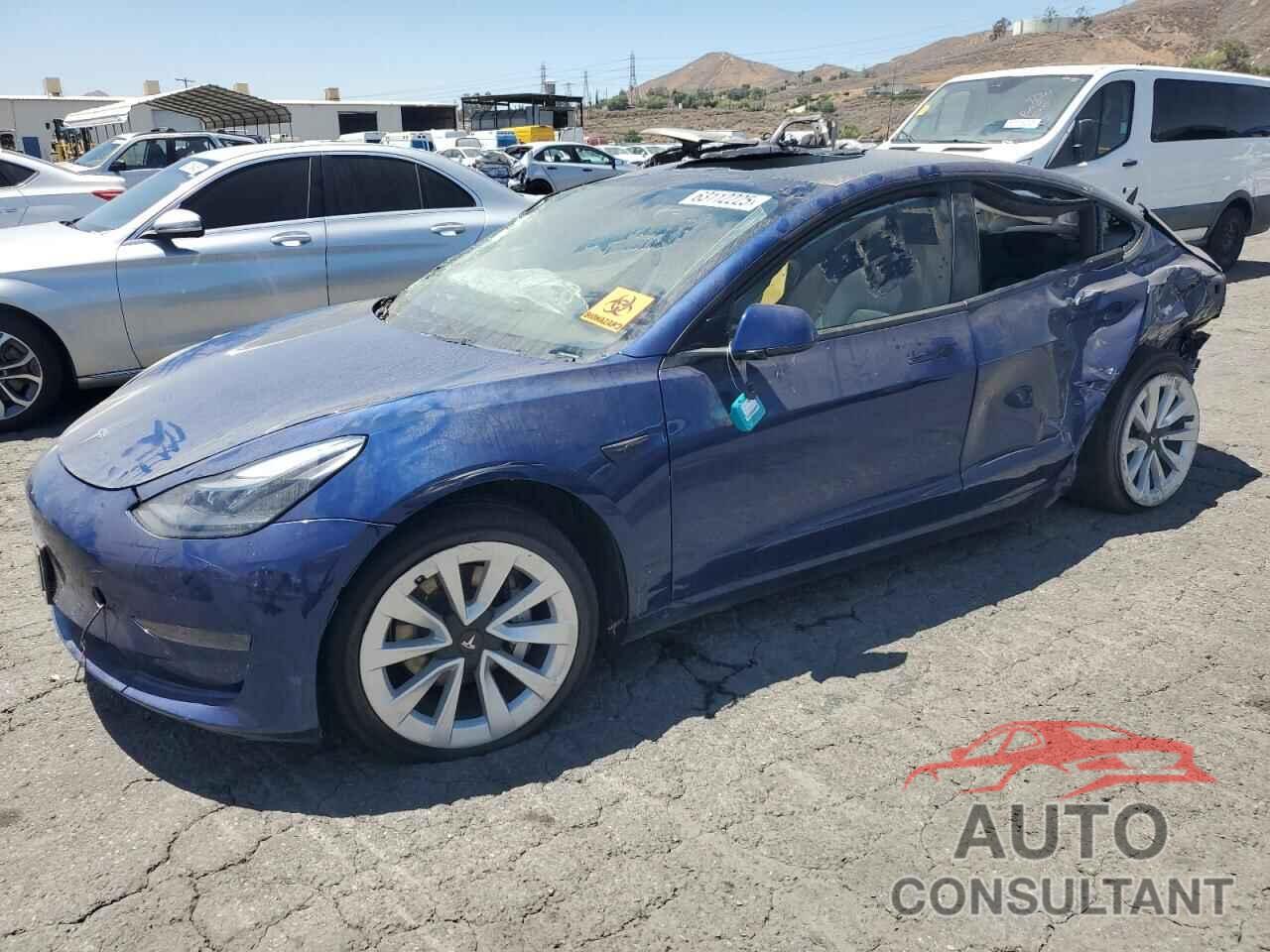 TESLA MODEL 3 2022 - 5YJ3E1EA5NF250235