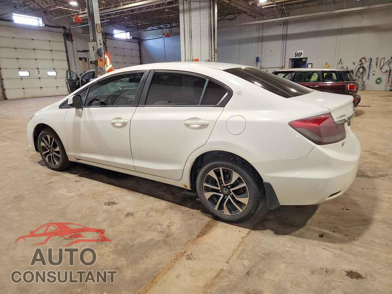 HONDA CIVIC 2013 - 2HGFB2E57DH031902