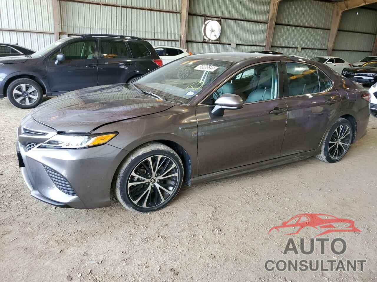 TOYOTA CAMRY 2020 - 4T1G11AK0LU501951