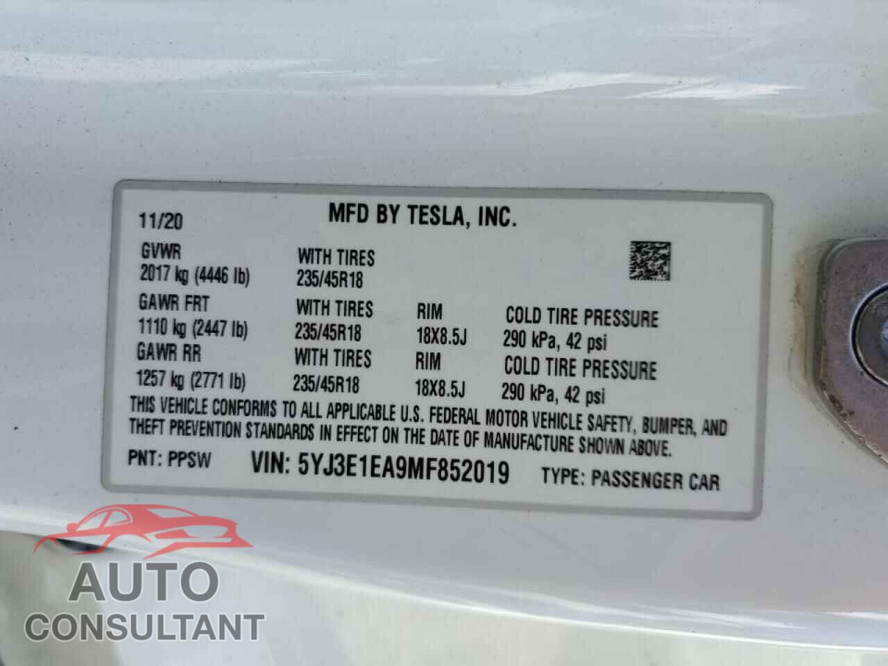 TESLA MODEL 3 2021 - 5YJ3E1EA9MF852019