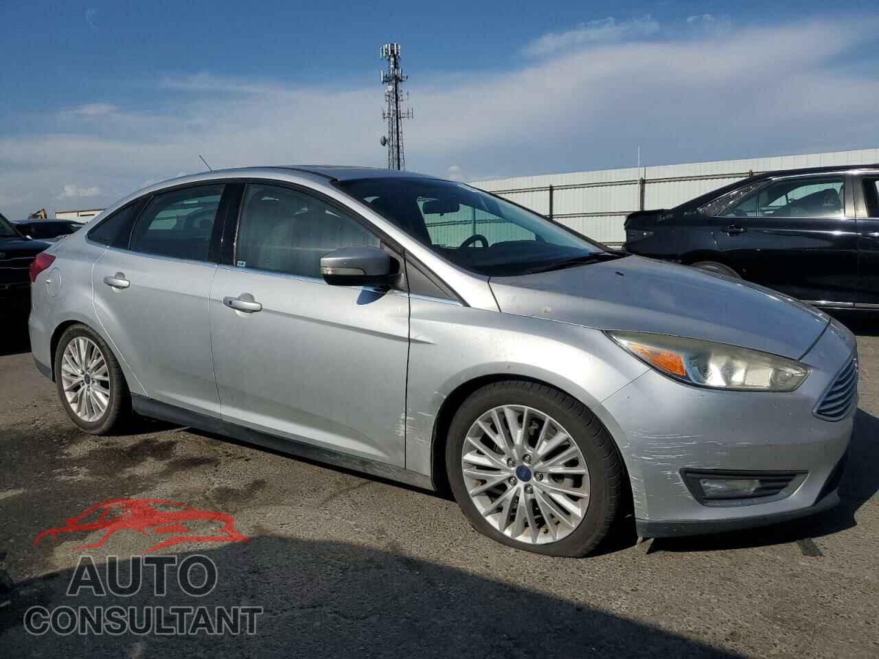 FORD FOCUS 2015 - 1FADP3J29FL269772