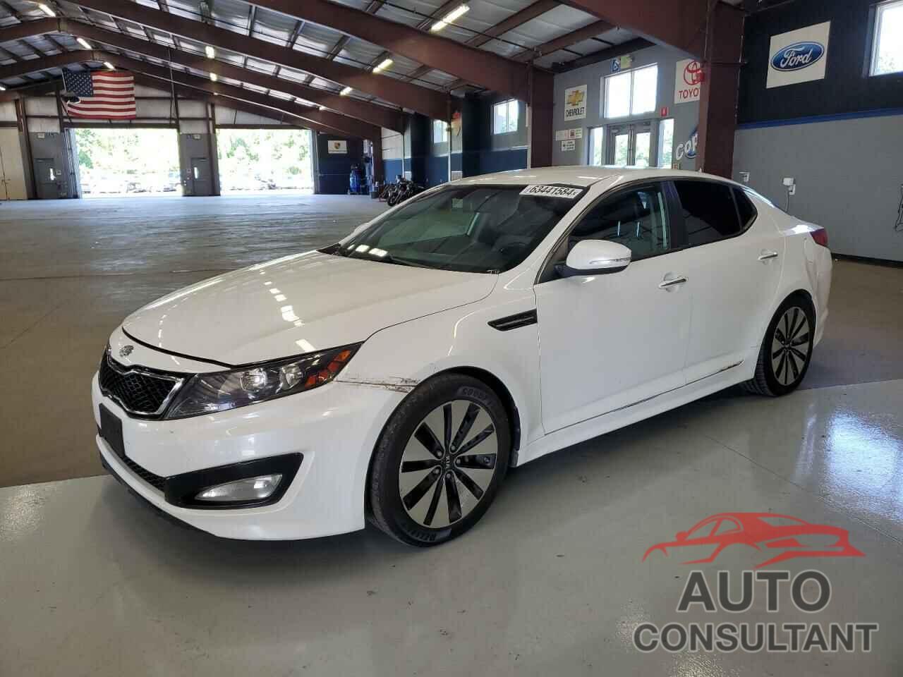 KIA OPTIMA 2011 - KNAGR4A62B5117189