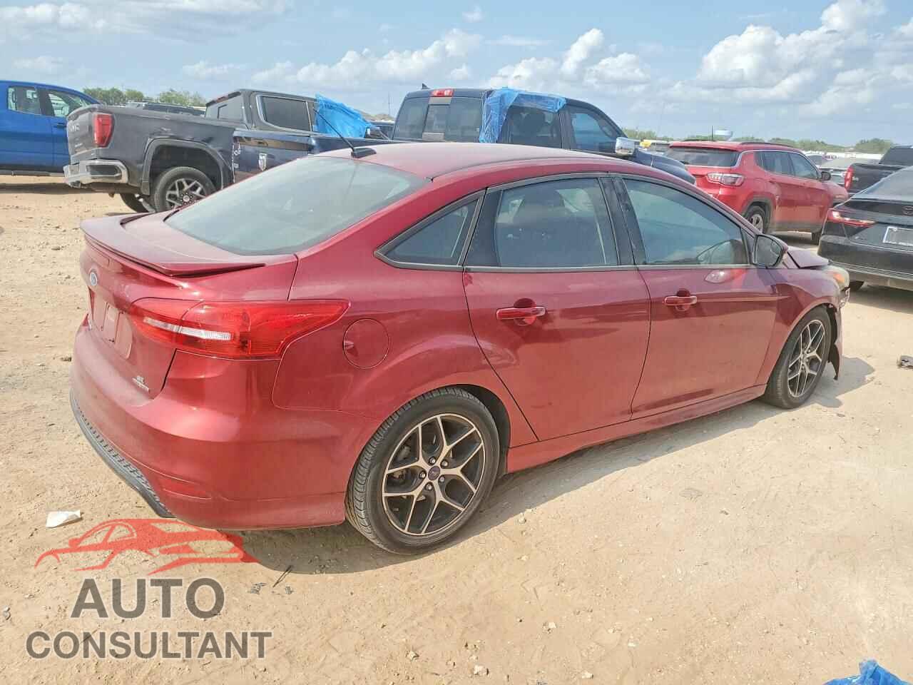 FORD FOCUS 2015 - 1FADP3F23FL333104