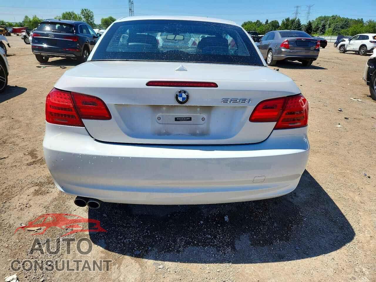 BMW 3 SERIES 2012 - WBADW7C54CE728327