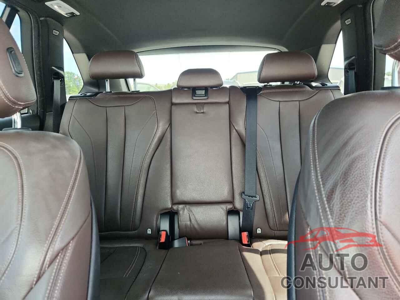 BMW X5 2015 - 5UXKR6C57F0J78567