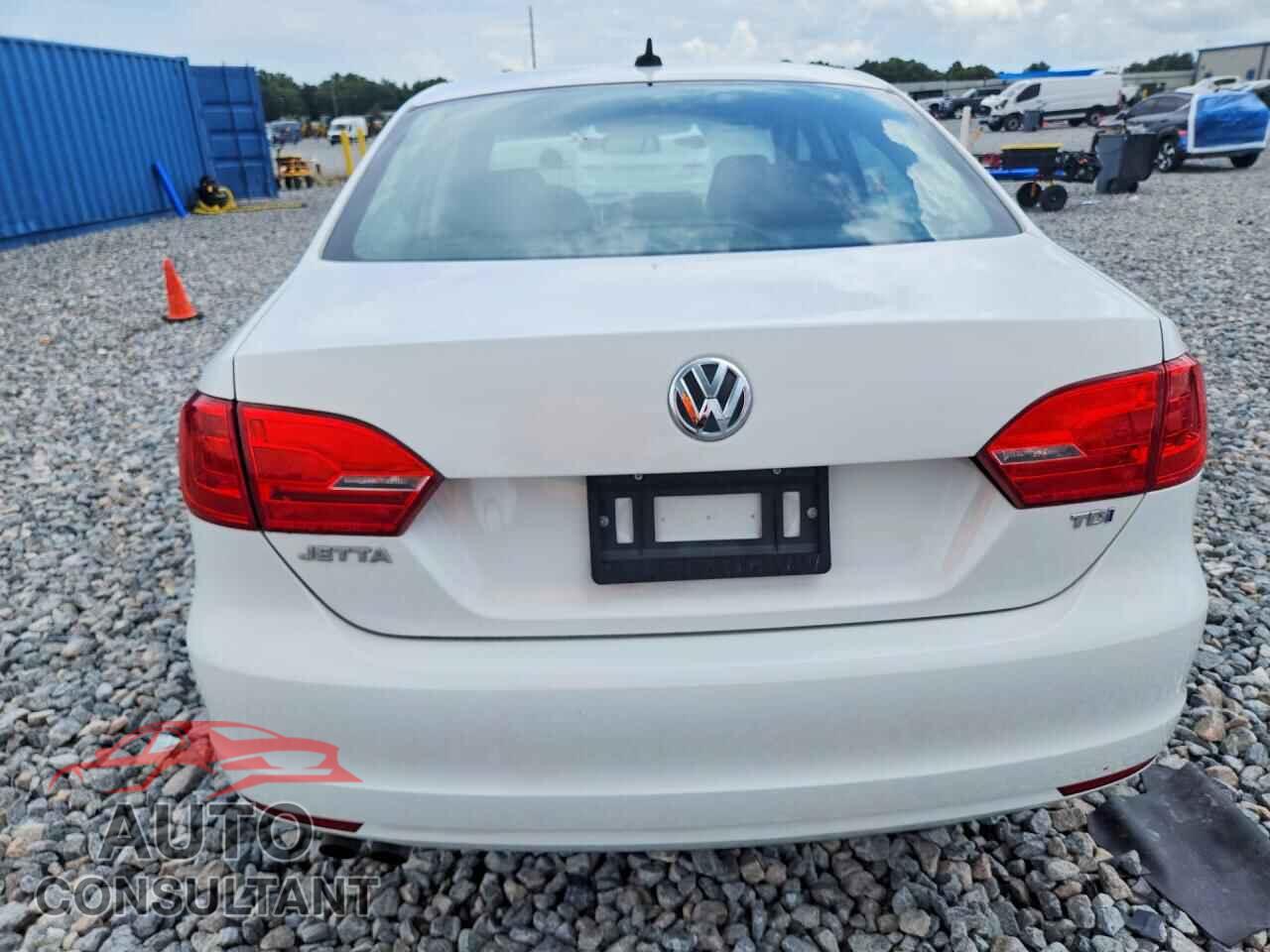 VOLKSWAGEN JETTA 2014 - 3VWLL7AJ1EM309174