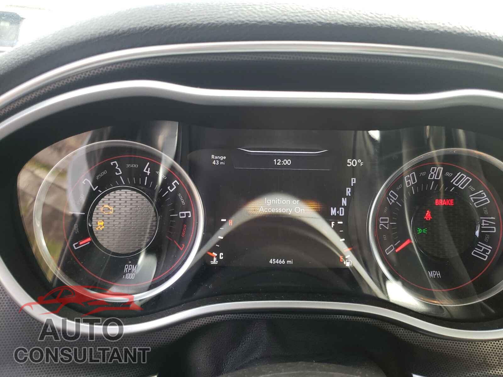 DODGE CHALLENGER 2017 - 2C3CDZGG8HH641062