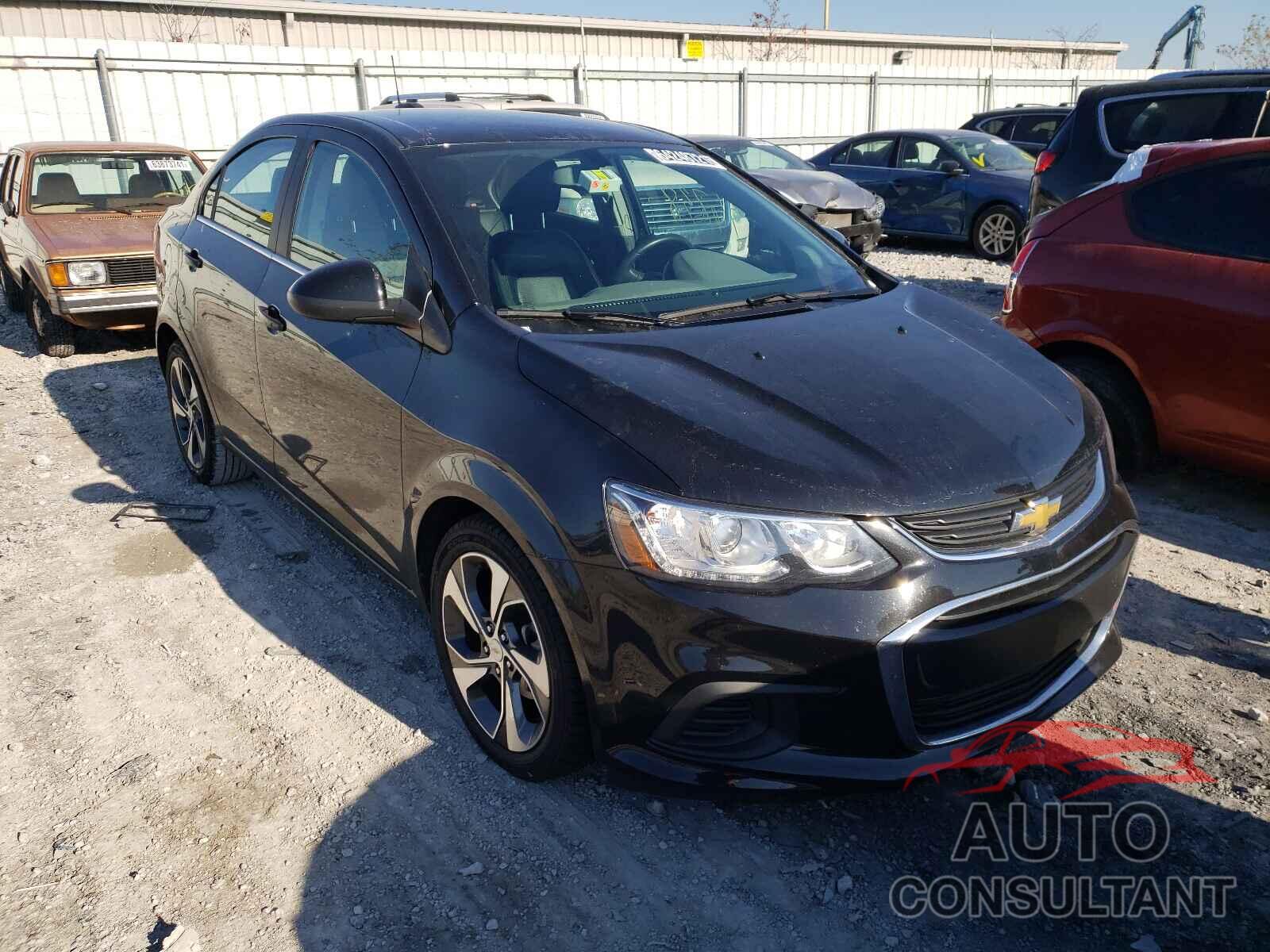 CHEVROLET SONIC 2020 - 1G1JF5SB8L4111643
