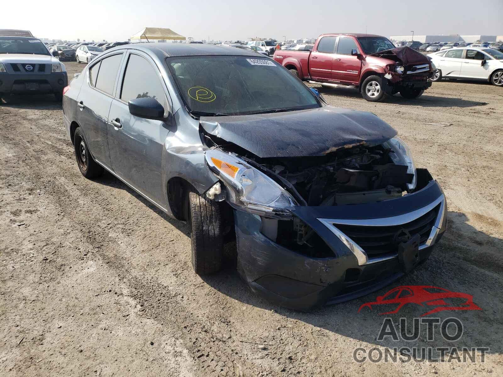 NISSAN VERSA 2017 - 3N1CN7AP6HL803688