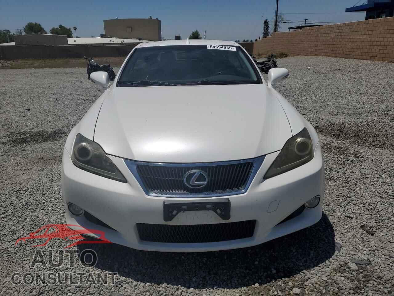 LEXUS IS 2012 - JTHFF2C28C2525106