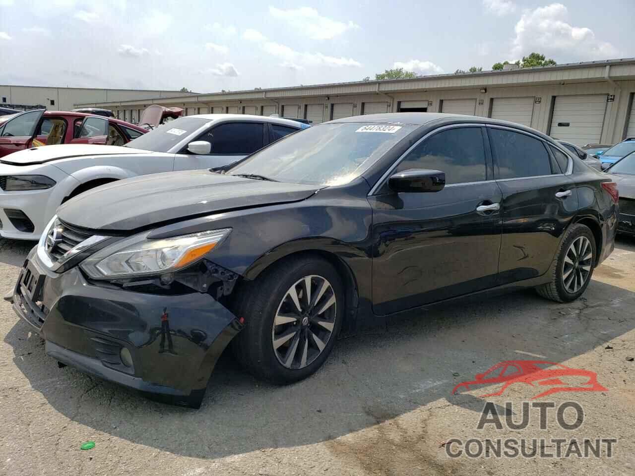 NISSAN ALTIMA 2018 - 1N4AL3AP2JC102639