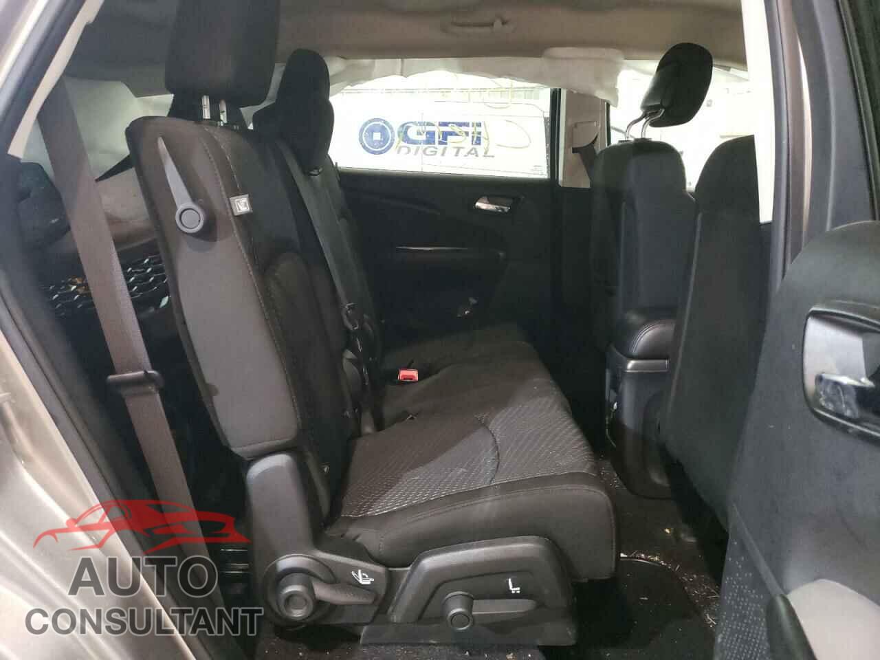 DODGE JOURNEY 2019 - 3C4PDCBB3KT875193