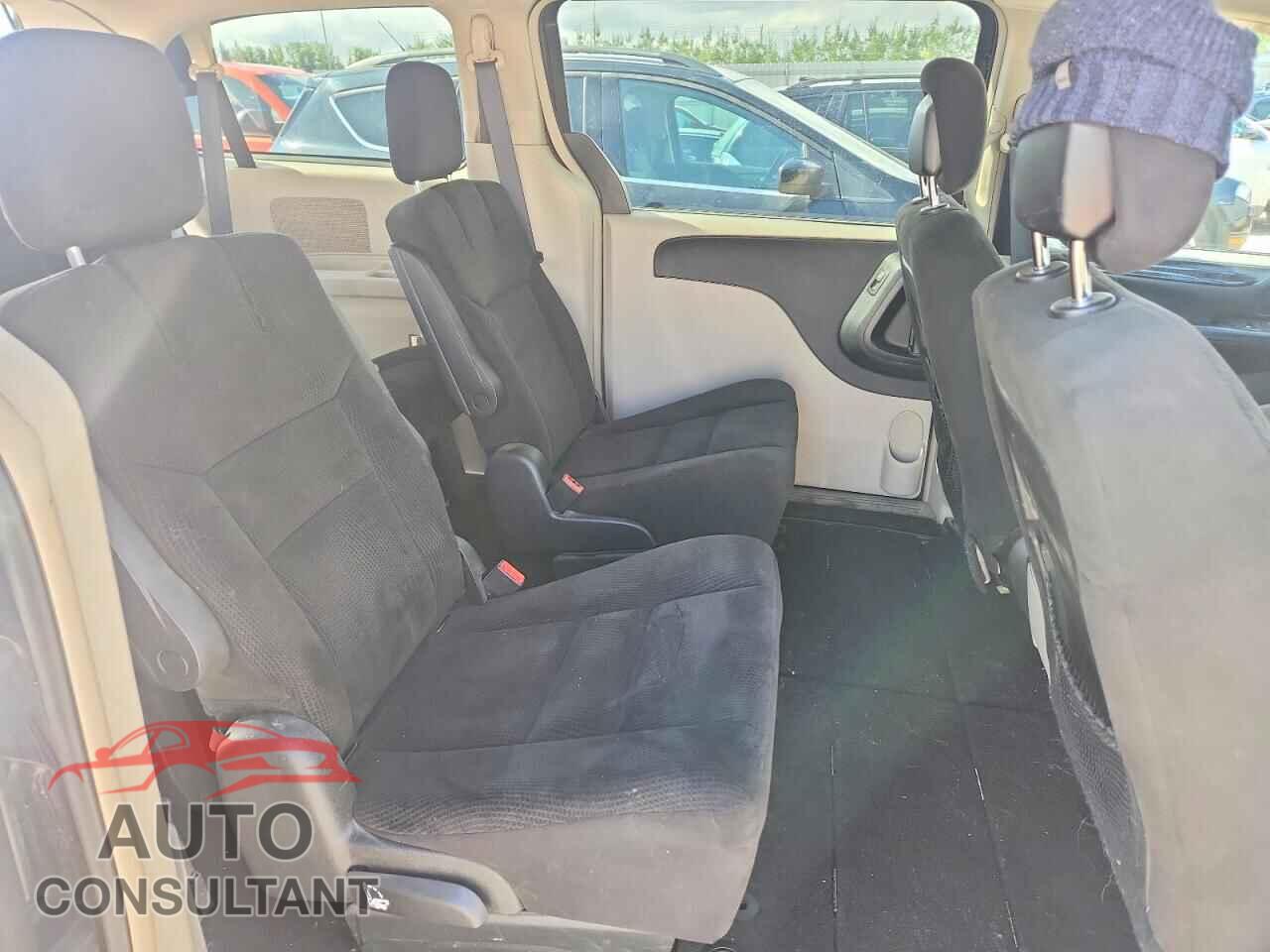 DODGE CARAVAN 2015 - 2C4RDGDG9FR516948
