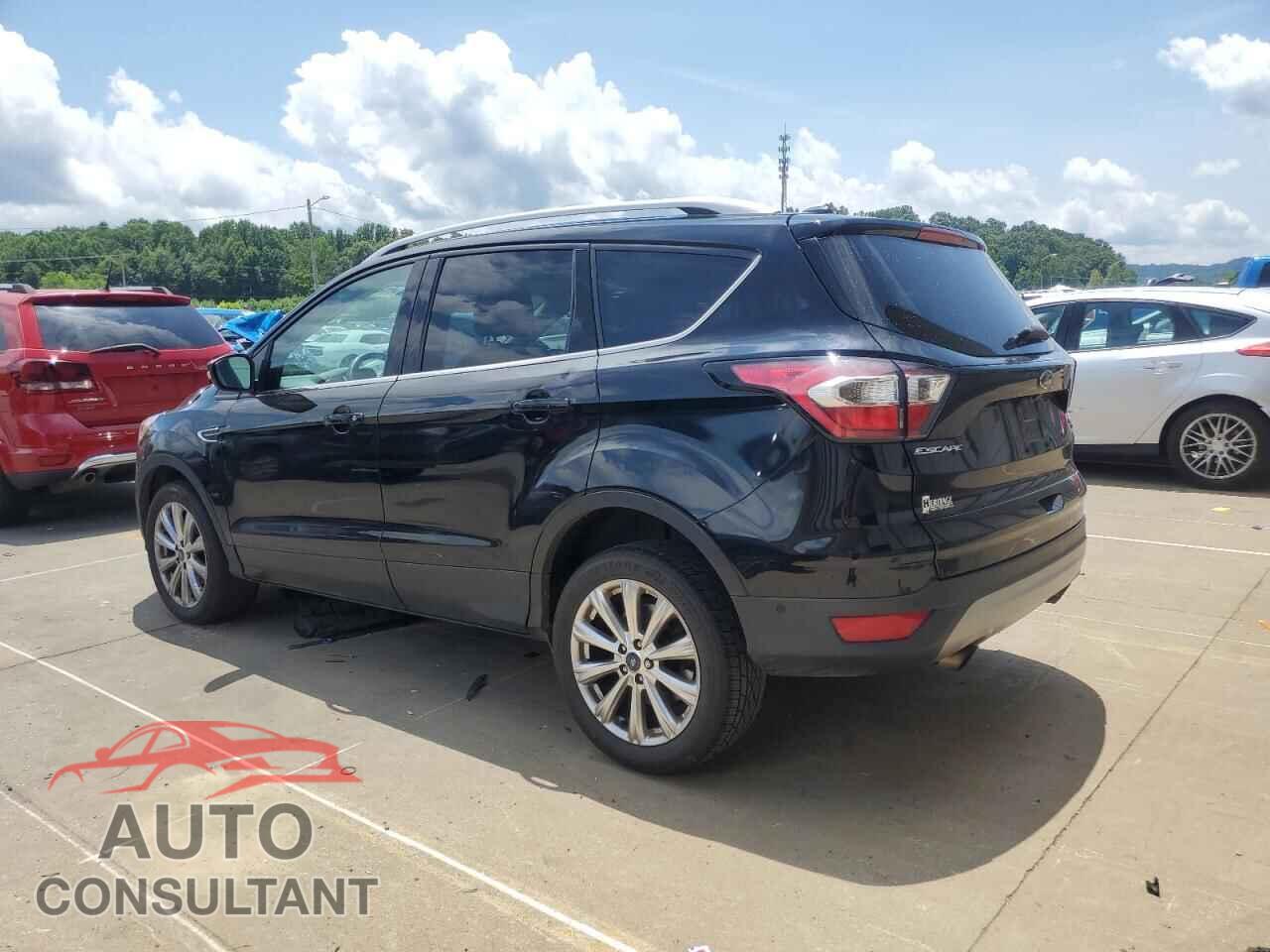 FORD ESCAPE 2017 - 1FMCU0JD3HUC22843