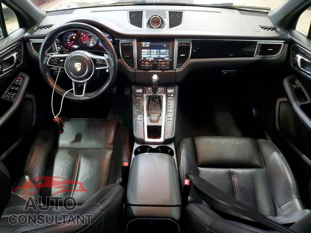 PORSCHE MACAN 2016 - WP1AB2A58GLB47520