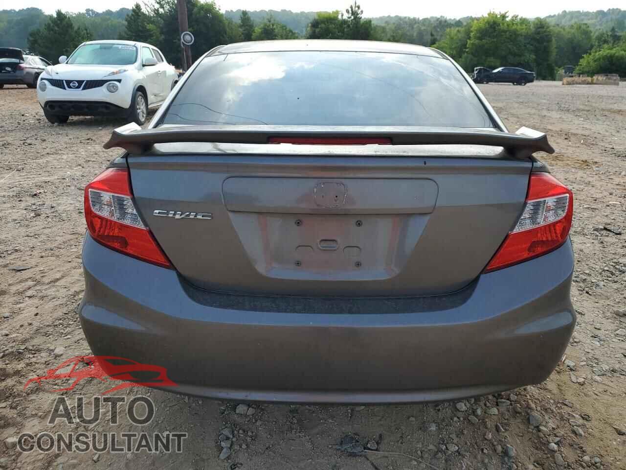 HONDA CIVIC 2012 - 2HGFB2F52CH513318