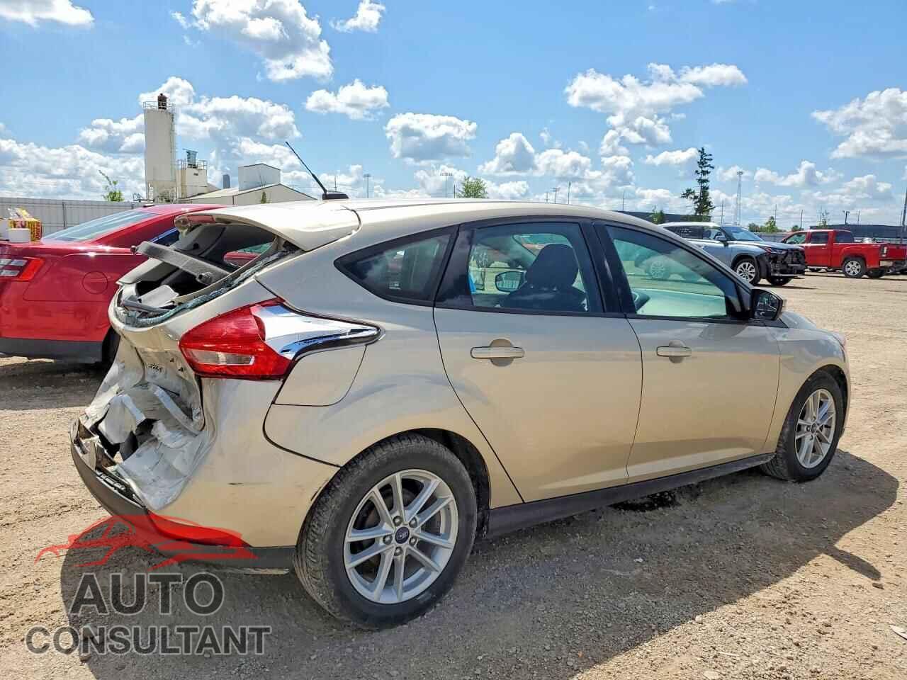 FORD FOCUS 2017 - 1FADP3K27HL308117