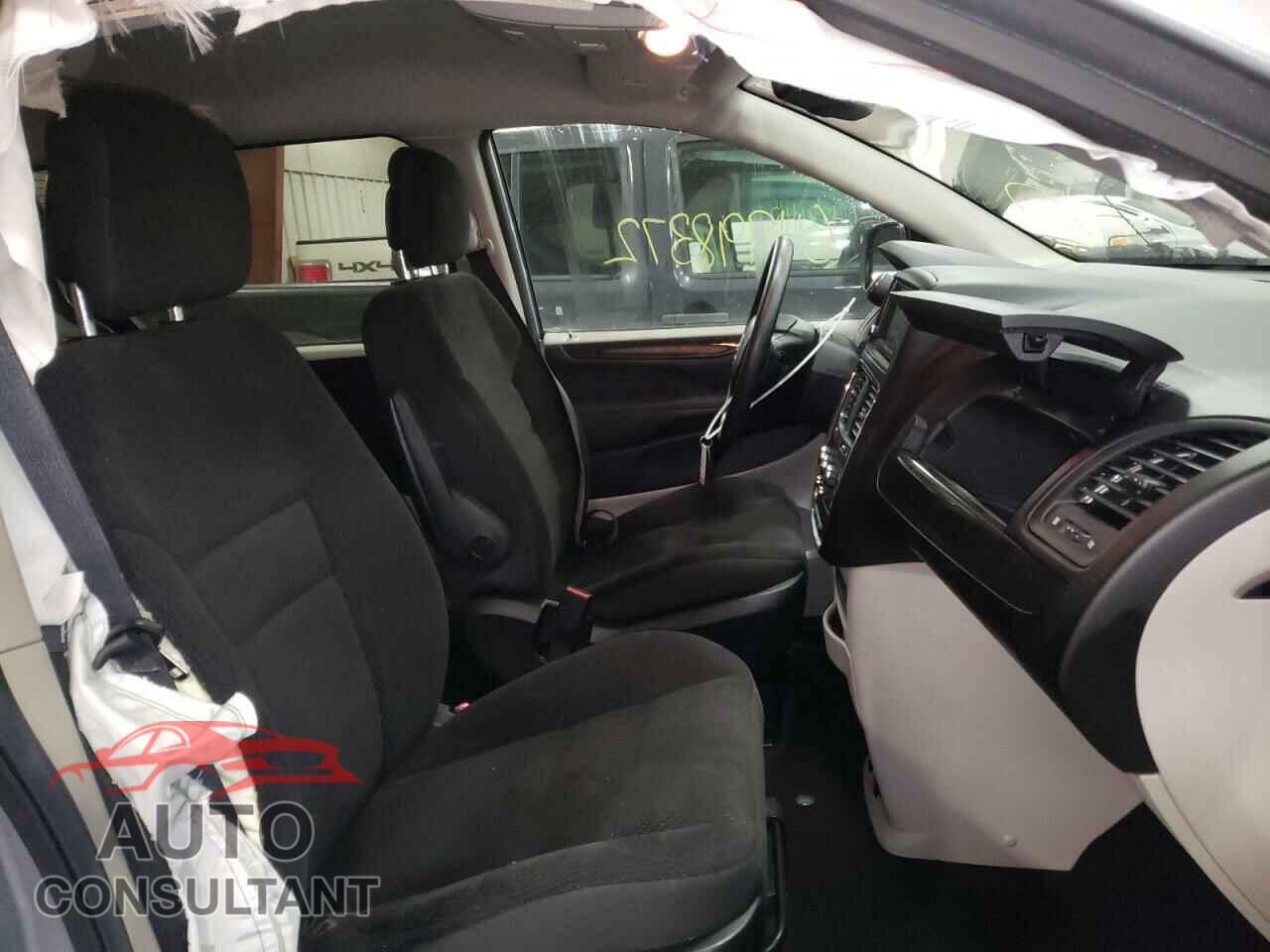 DODGE CARAVAN 2019 - 2C4RDGBG0KR676200