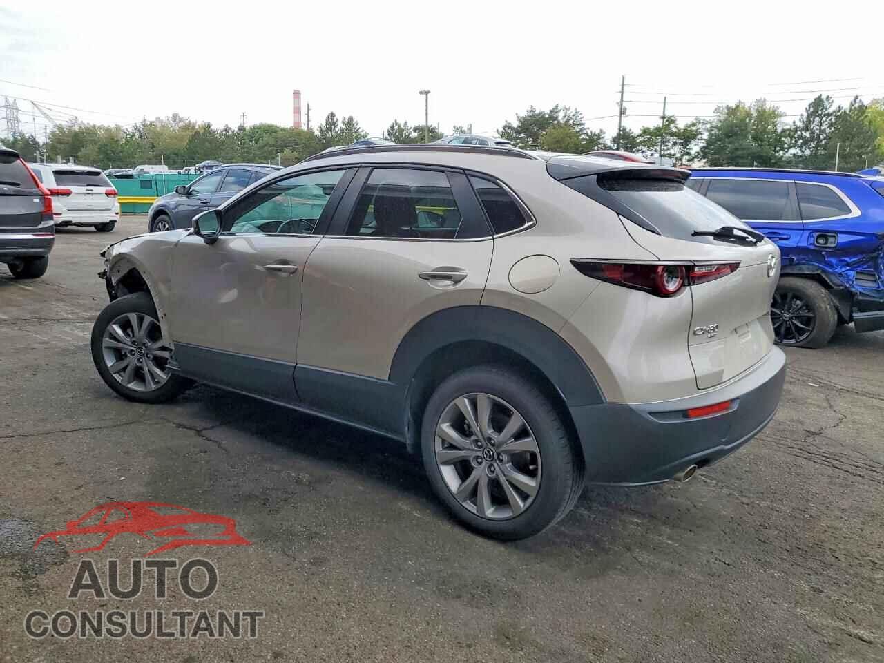 MAZDA CX30 2023 - 3MVDMBBM0PM501882