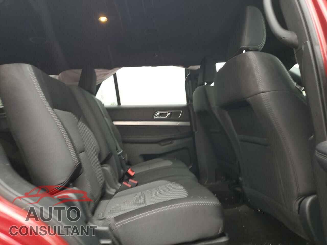 FORD EXPLORER 2018 - 1FM5K8D82JGB82139
