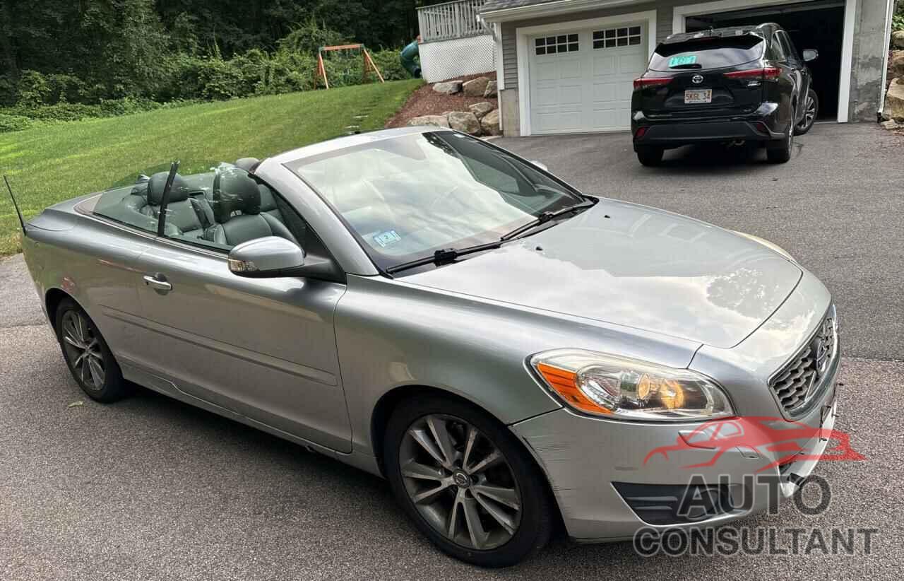 VOLVO C70 2012 - YV1672MCXCJ127630