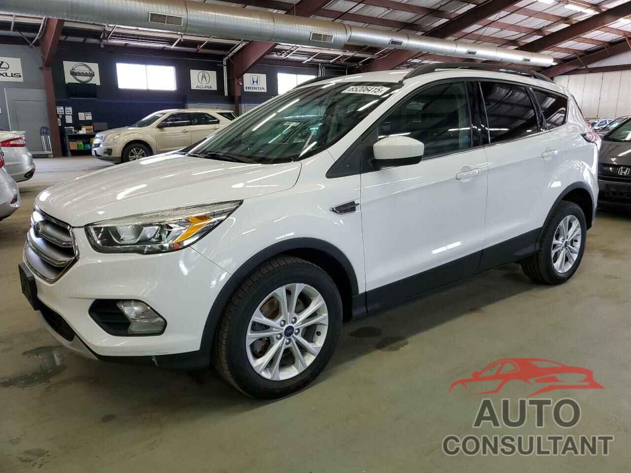 FORD ESCAPE 2017 - 1FMCU9GD1HUB55218