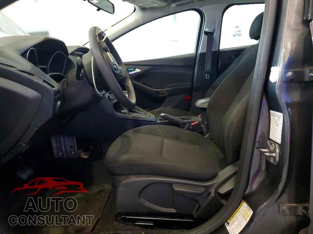 FORD FOCUS 2017 - 1FADP3H2XHL248471