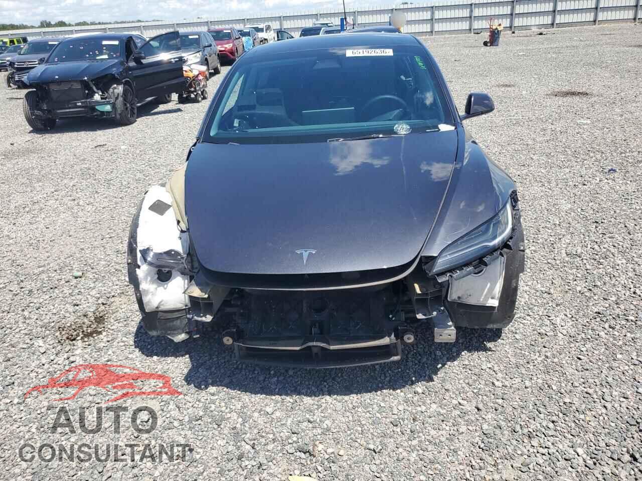 TESLA MODEL 3 2024 - 5YJ3E1EA3RF756796