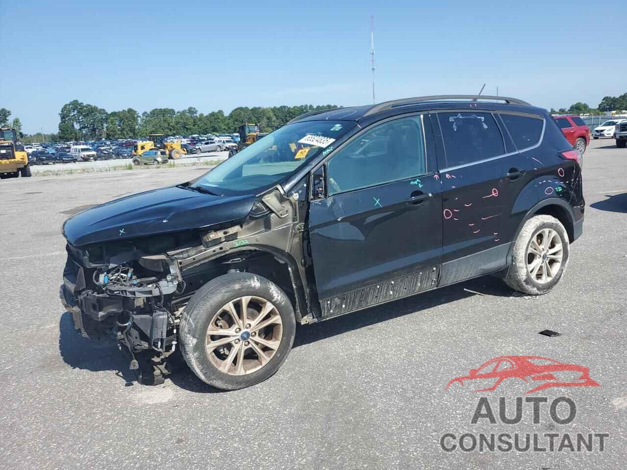 FORD ESCAPE 2018 - 1FMCU0GDXJUB04091