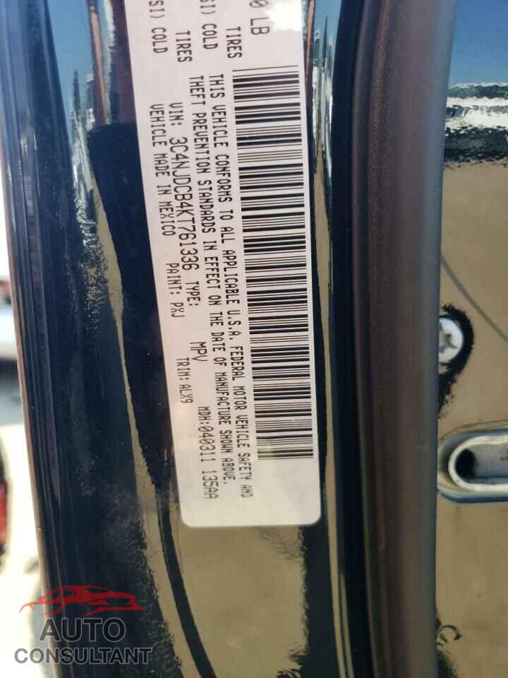 JEEP COMPASS 2019 - 3C4NJDCB4KT761336