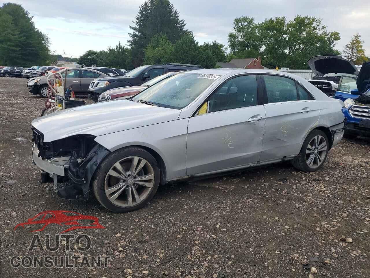 MERCEDES-BENZ E-CLASS 2015 - WDDHF5KB5FB118352