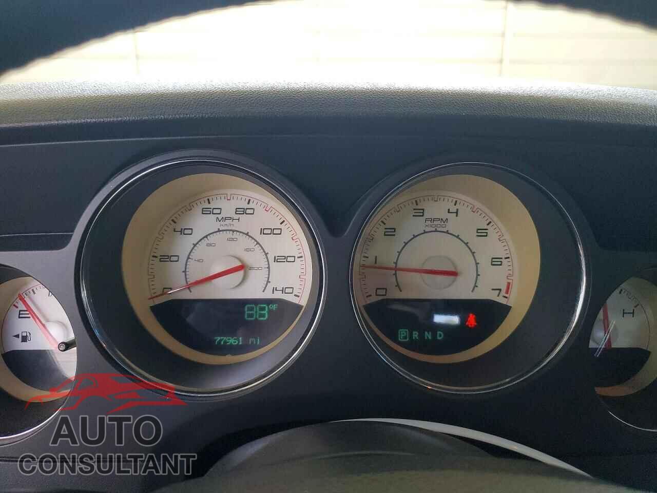 DODGE CHALLENGER 2013 - 2C3CDYAG4DH650807