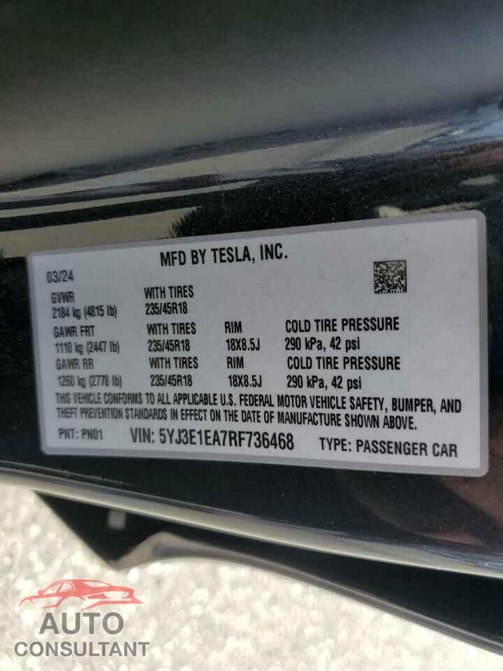 TESLA MODEL 3 2024 - 5YJ3E1EA7RF736468