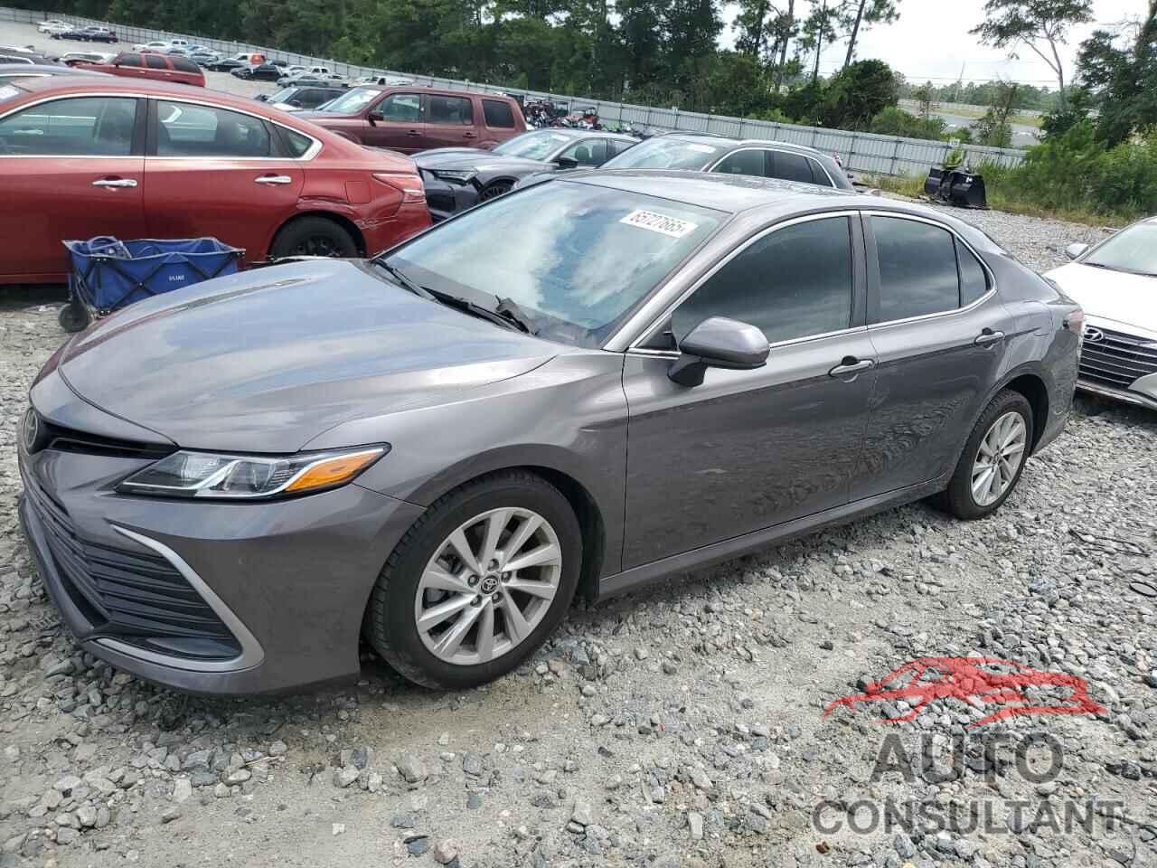TOYOTA CAMRY 2021 - 4T1C11AK1MU548146