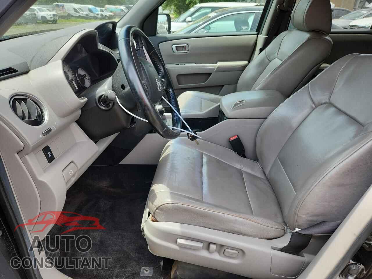HONDA PILOT 2012 - 5FNYF4H69CB032839