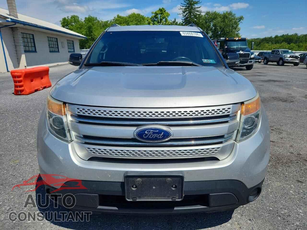 FORD EXPLORER 2013 - 1FM5K7D89DGB57365