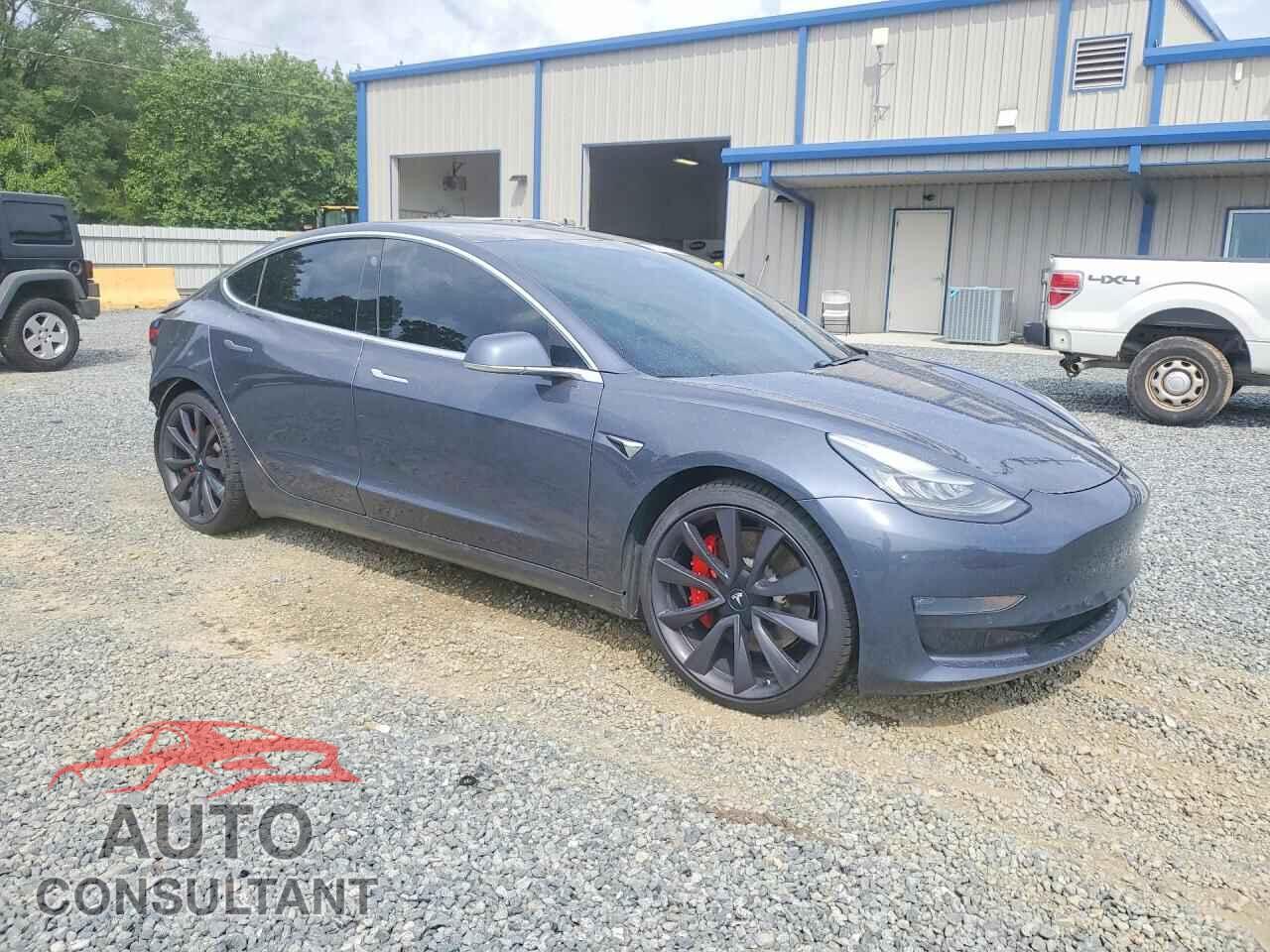 TESLA MODEL 3 2020 - 5YJ3E1EC3LF669263