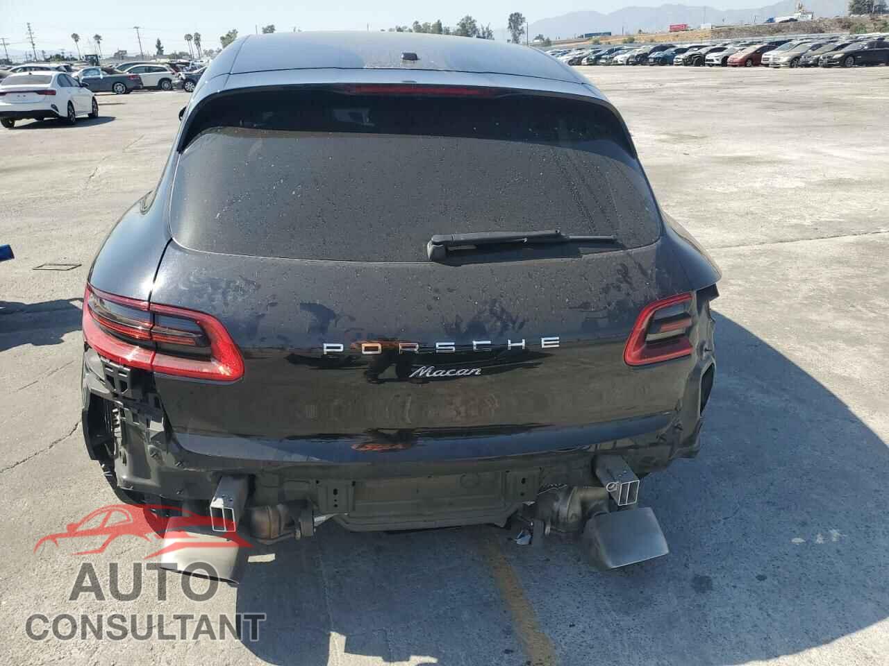 PORSCHE MACAN 2018 - WP1AA2A51JLB07905