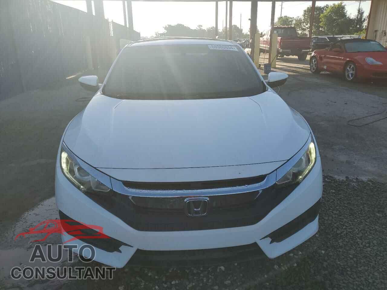 HONDA CIVIC 2017 - 2HGFC4B05HH304729