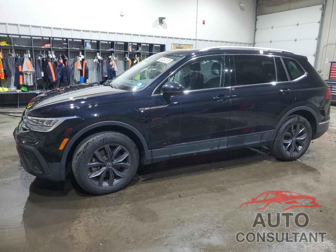 VOLKSWAGEN TIGUAN 2022 - 3VV2B7AX2NM076848