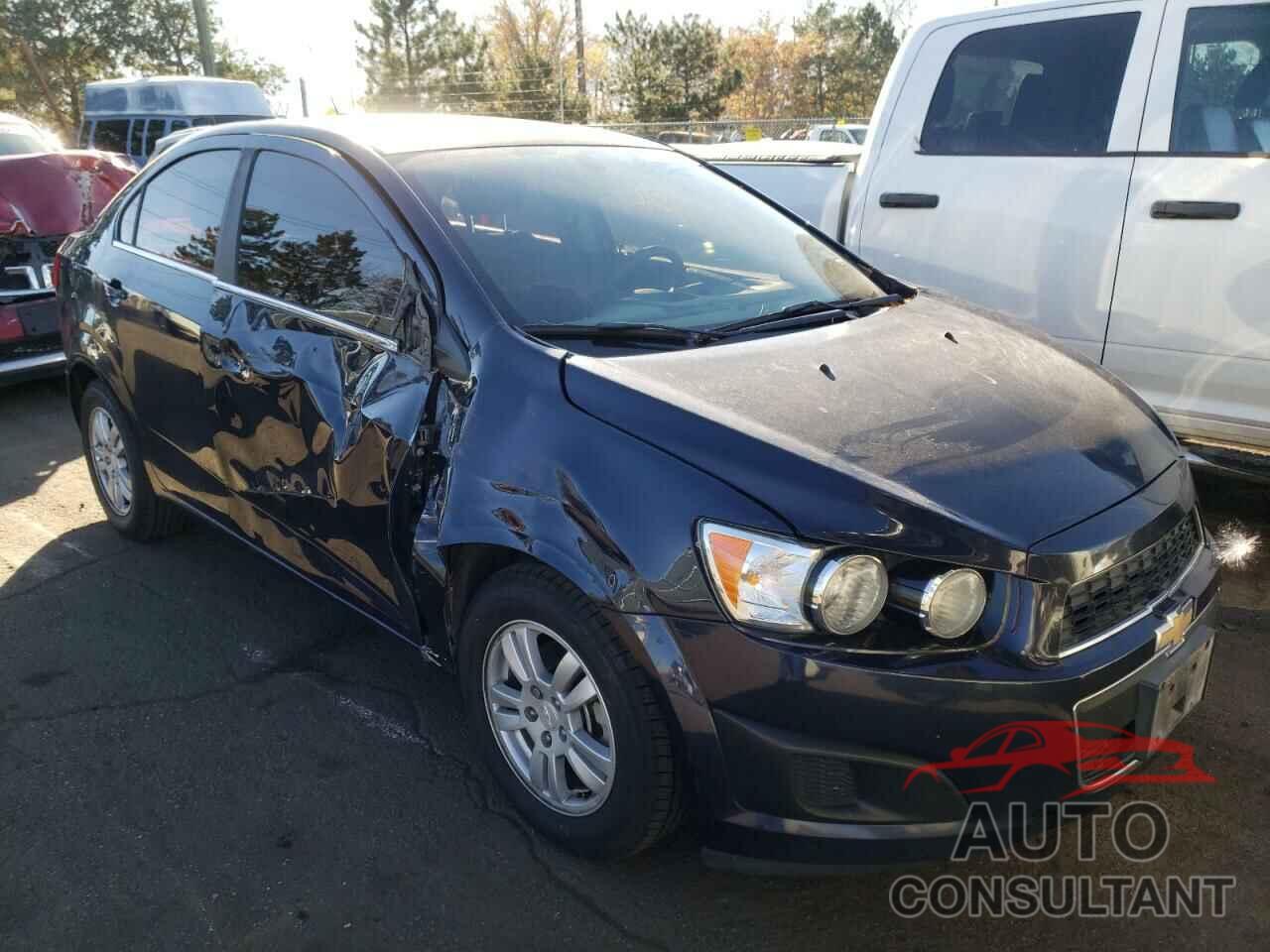 CHEVROLET SONIC 2016 - 1G1JC5SH4G4165685