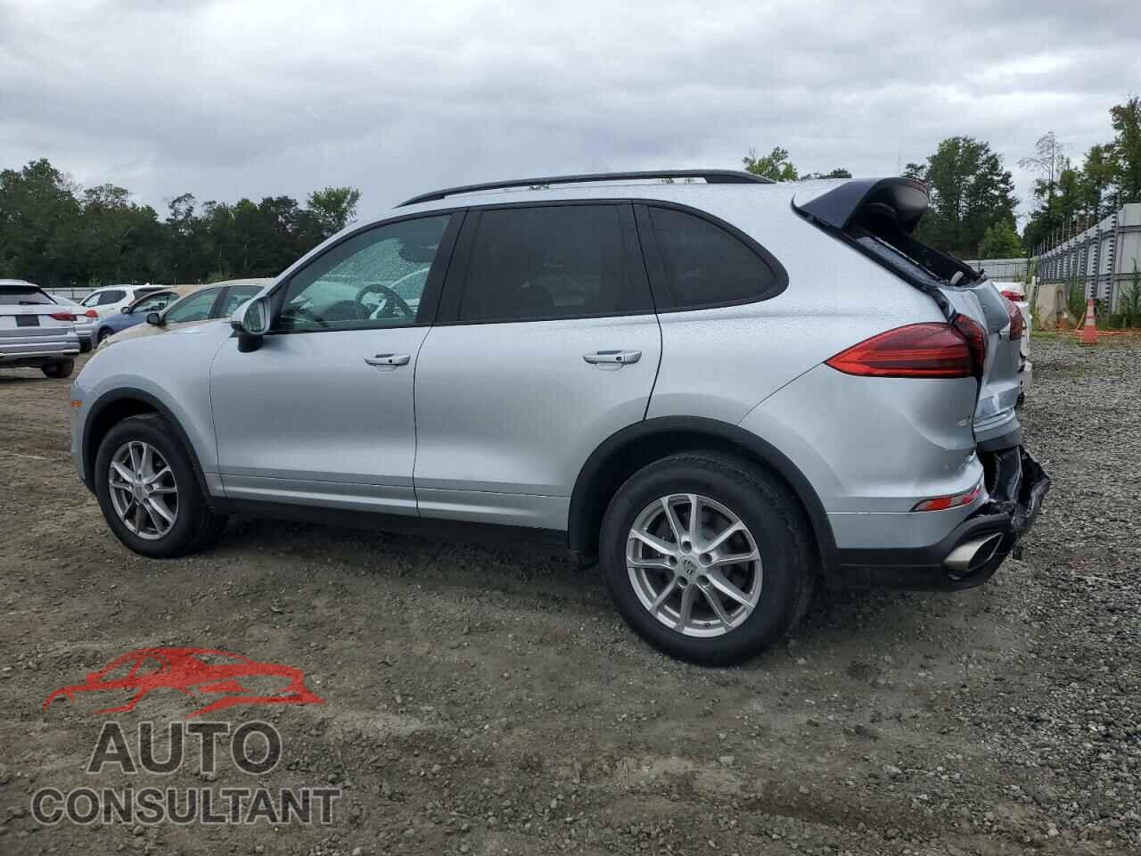 PORSCHE CAYENNE 2017 - WP1AA2A26HKA88760