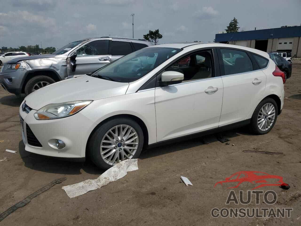 FORD FOCUS 2012 - 1FAHP3M23CL311247