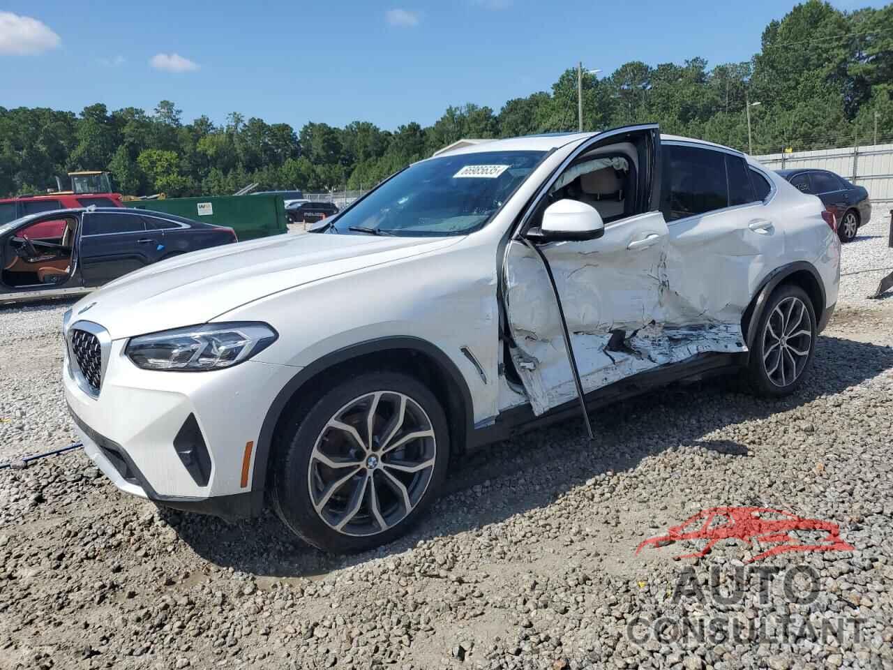 BMW X4 2022 - 5UX33DT08N9K17756
