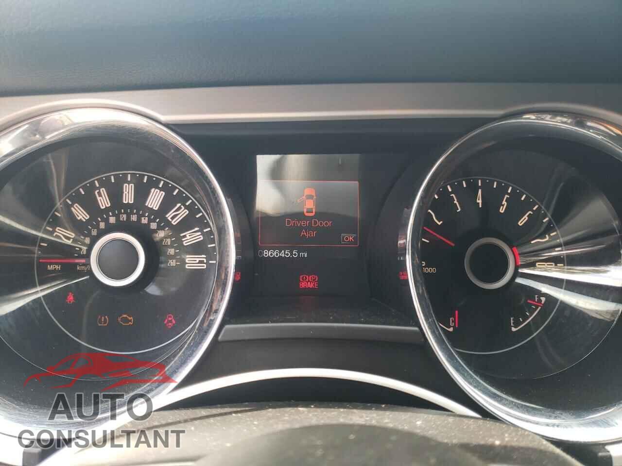 FORD MUSTANG 2014 - 1ZVBP8CF2E5332774