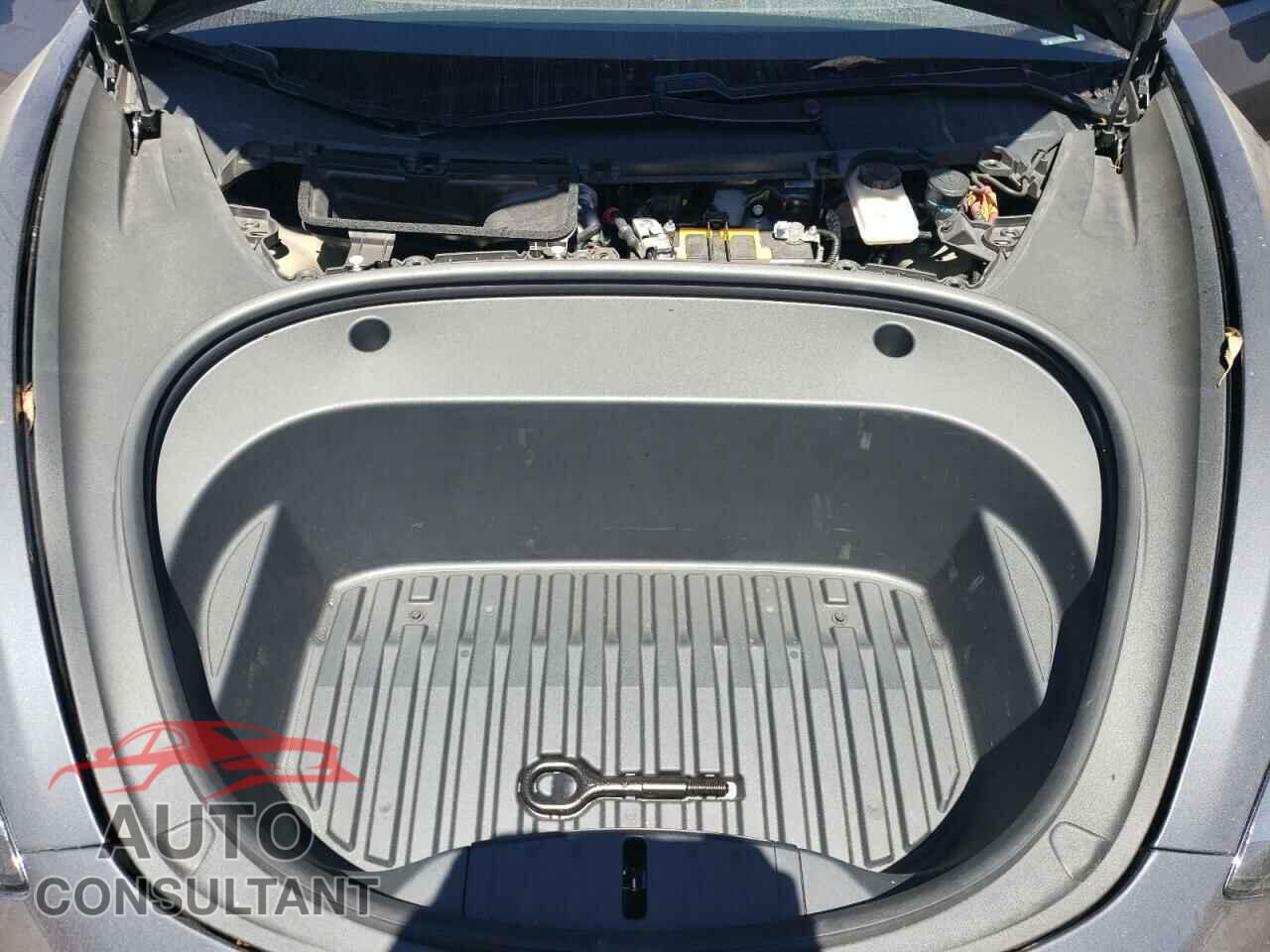 TESLA MODEL 3 2021 - 5YJ3E1EB9MF995352
