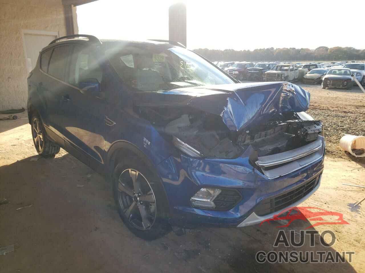 FORD ESCAPE 2017 - 1FMCU0GD9HUC06928
